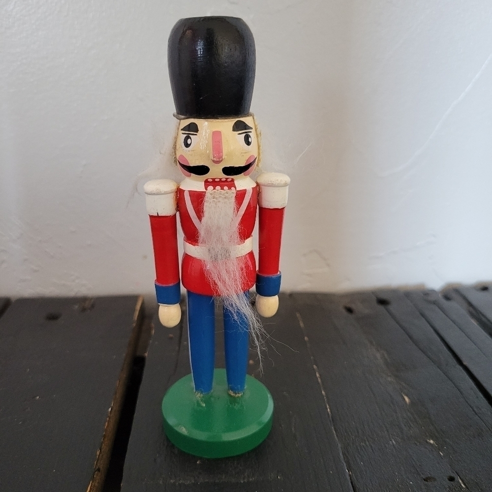 Enesco Vintage Wooden Nutcracker Red Blue Green Christmas Figure Decorations